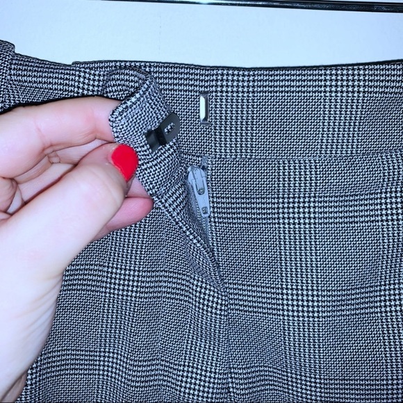 EUC H&M Gray Plaid Skinny Pants - Picture 6 of 8